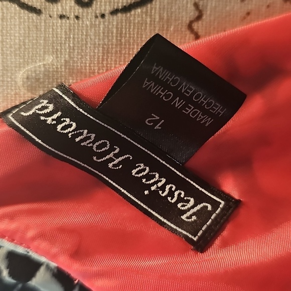 Jessica Howard Black and White Patterned Midi Dress - Picture 11 of 13